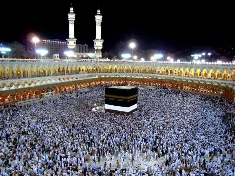 ضرورة الالتزام بالآجال المحددة لدخول ومغادرة المملكة العربية السعودية بتأشيرة العمرة
