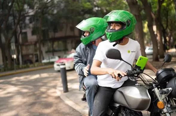 تحدٍ جديد من "inDrive" لاختيار أفضل سائقي الدراجات النارية بالجزائر