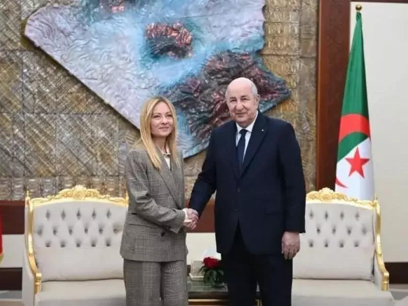 رئيس الجمهورية يخص رئيسة مجلس الوزراء الإيطالي باستقبال رسمي بمقر رئاسة الجمهورية