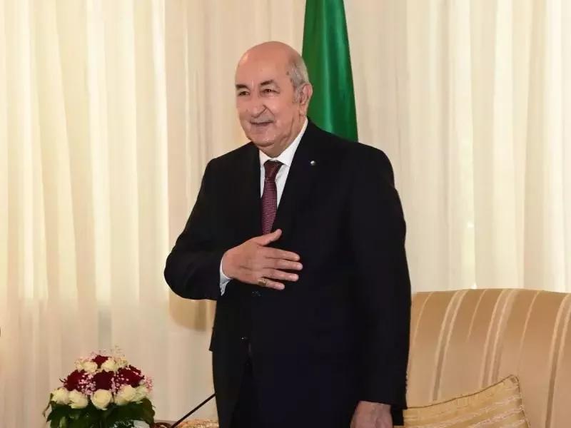 رئيس الجمهورية يهنئ طلبة وأساتذة جامعتي باب الزوار وسيدي بلعباس