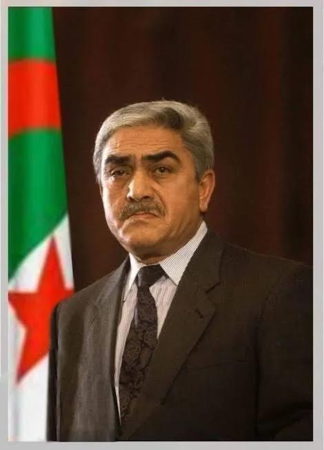 وفاة رئيس الجمهورية الأسبق اليامين زروال