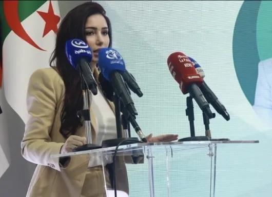 تعزيز منظومة المقاولاتية بالمدرسة العليا للأعمال… وأمينة توات تشارك تجربتها في ريادة الأعمال