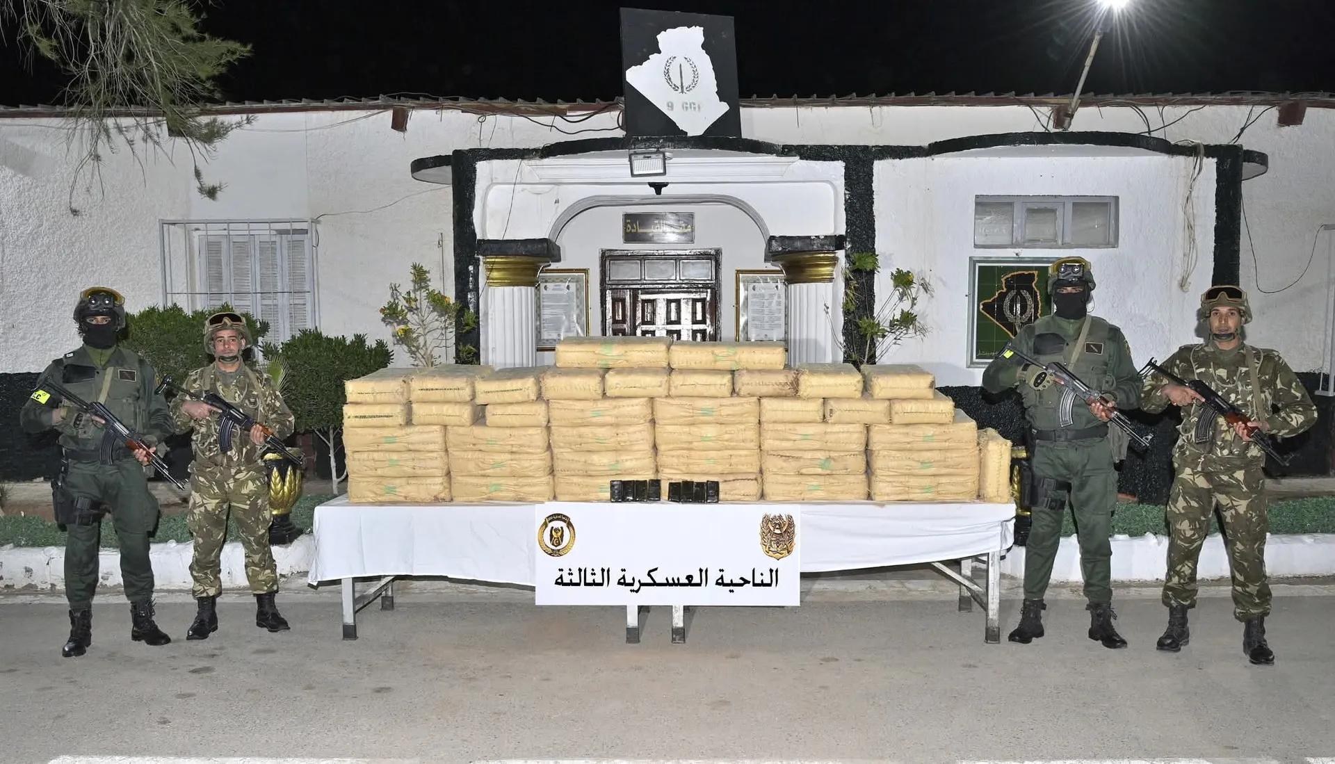 إحباط محاولة إدخال اكثر من 11 قنطار من الكيف المعالج، قادمة من المغرب