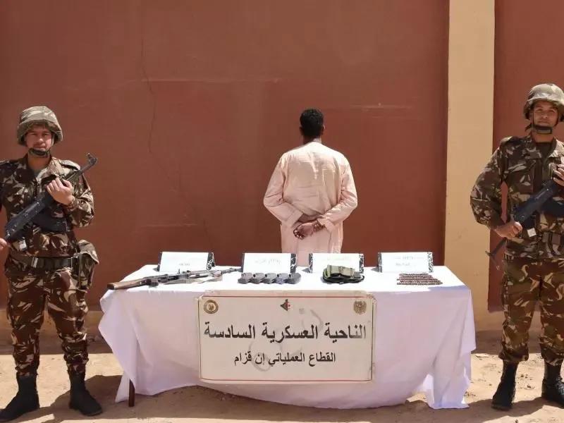 الجيش الوطني الشعبي: إرهابي يسلم نفسه بإن قزام وتوقيف 9 عناصر دعم للجماعات الإرهابية خلال أسبوع