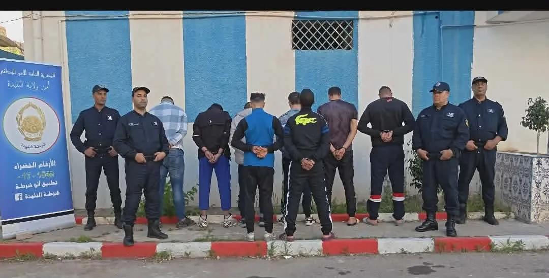 توقيف 10 اشخاص مشتبه فيهم بجناية قتل من بينهم الفاعل الرئيسي