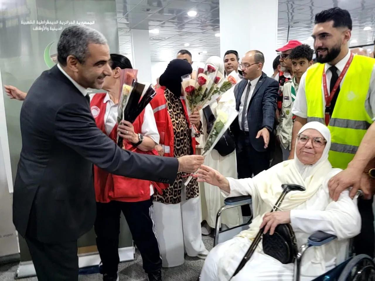 عودة أول فوج من الحجاج من البقاع المقدسة