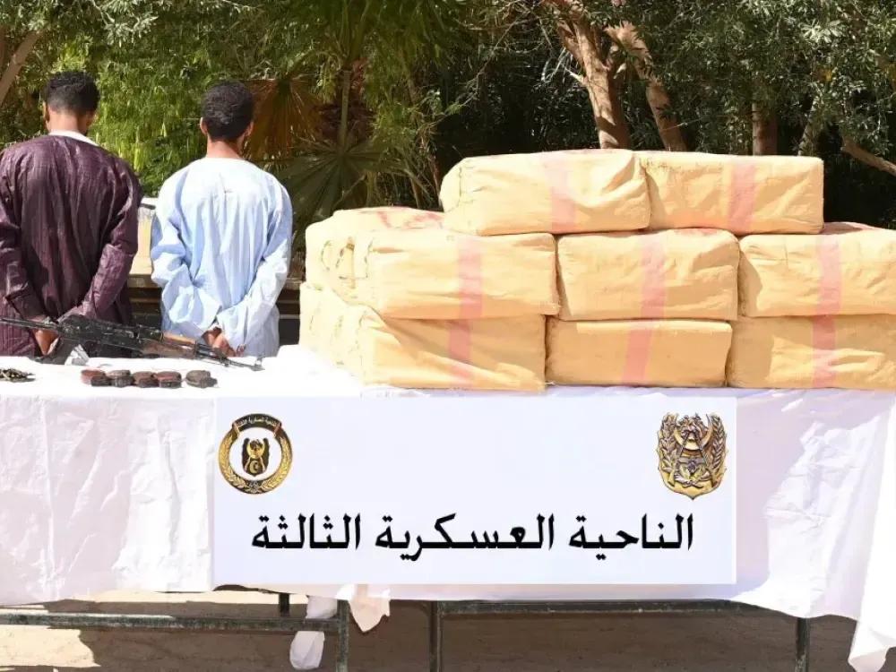 الجيش الوطني الشعبي: إحباط محاولات إدخال أكثر من 9 قناطير من الكيف المعالج عبر الحدود مع المغرب